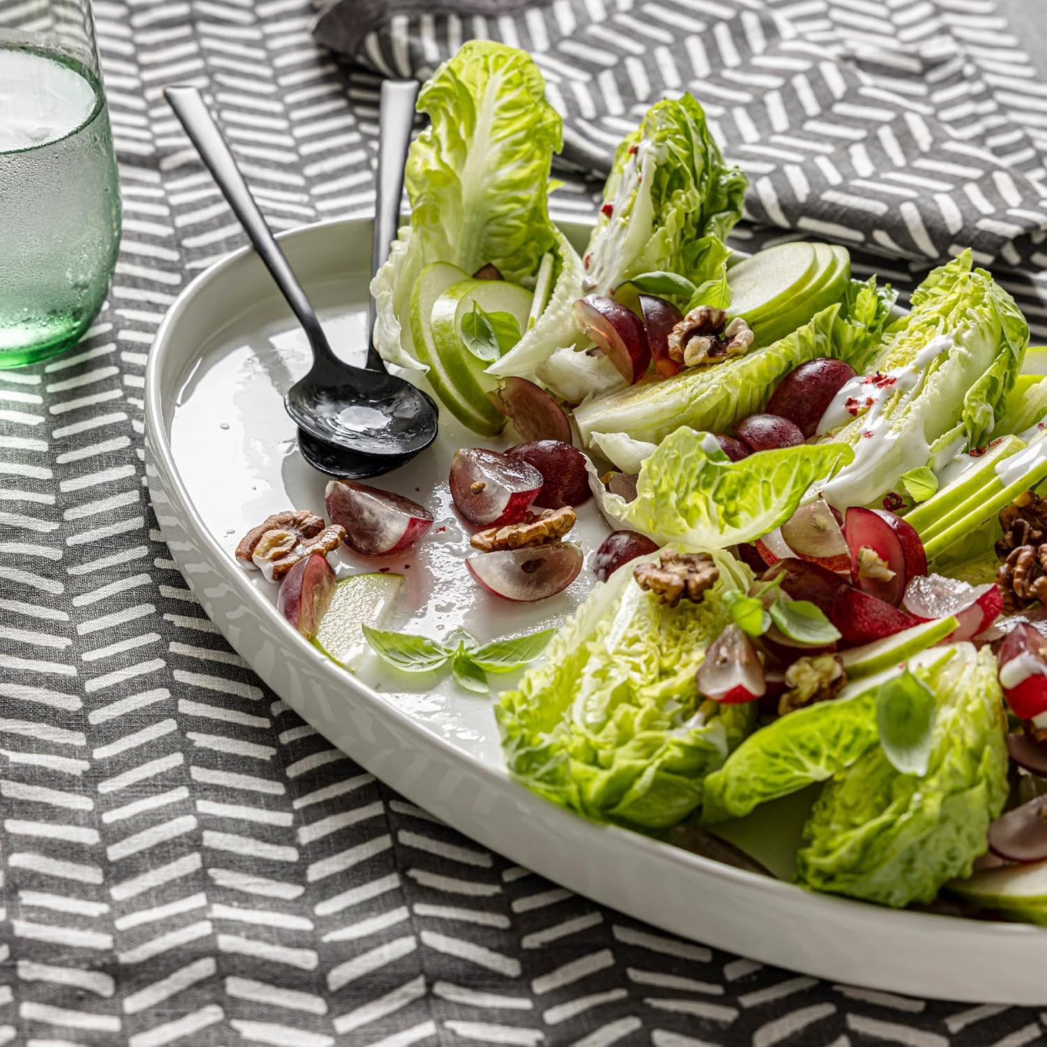 over&back Stackable Stoneware Serving Platter - Elegant 1-Piece Oval Serving Platter to Complete Your Kitchen Set - Perfect for Appetizers, Desserts, and More - 16" L x 11" W - Glossy White