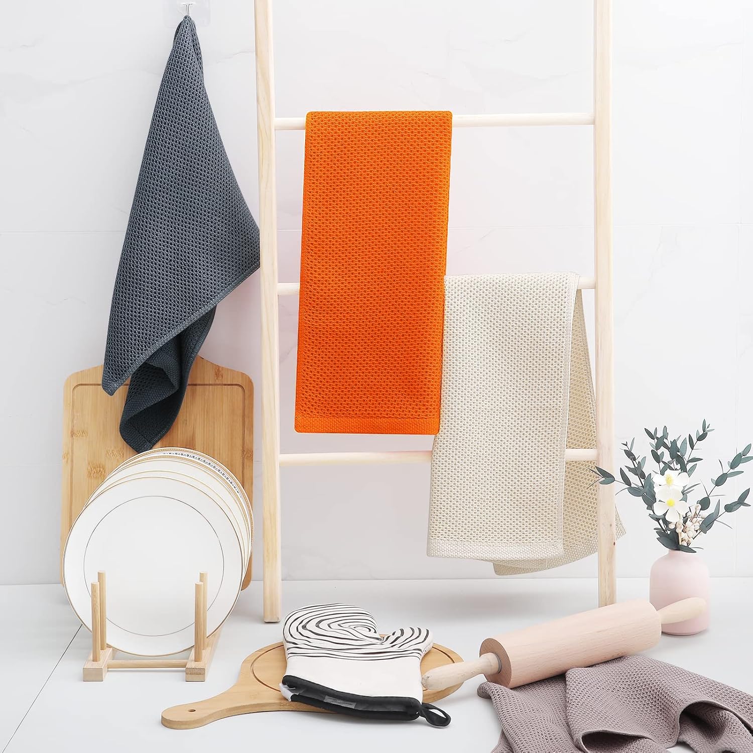 Homaxy 100% Cotton Waffle Weave Kitchen Dish Towels, Ultra Soft Absorbent Quick Drying Cleaning Towel, 13 x 28 Inches, 4-Pack, Orange