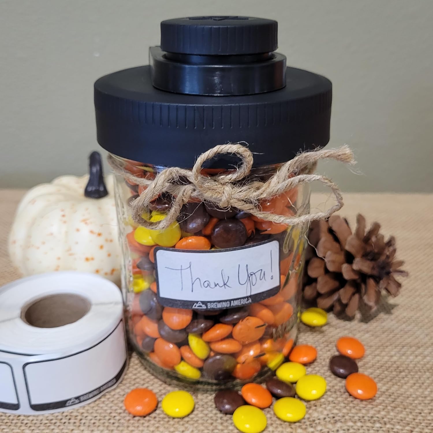 Brewing America Creamer Jar with Pouring Lid, 1 Pint (16 oz) Mason Jar with Black Wide Mouth Pour Lid, for Milk, Sugar, and Cream, 1-Pack (Black)