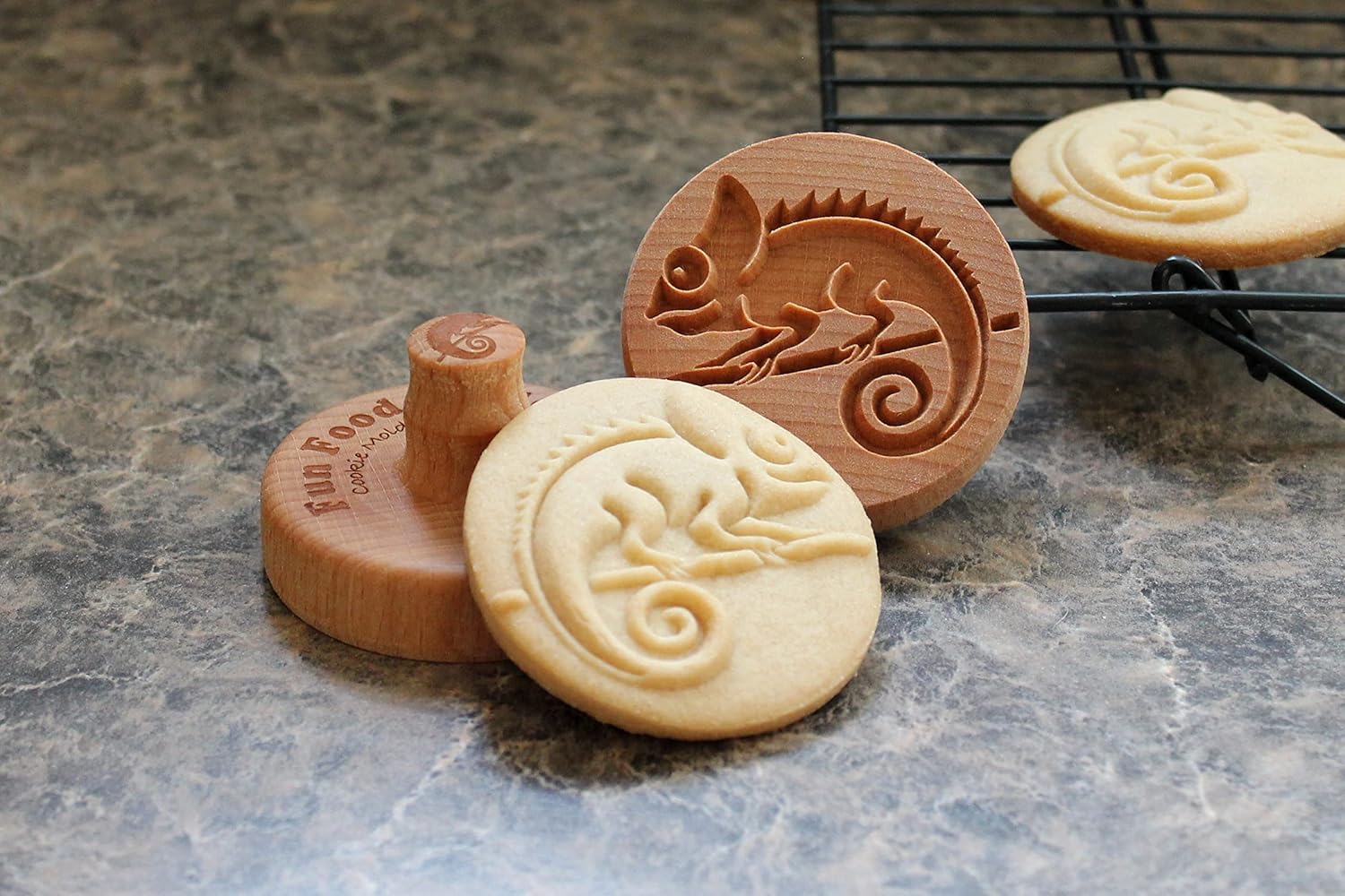 Wood Cookie Stamp, 2.5 Inch (Chameleon CS-020)