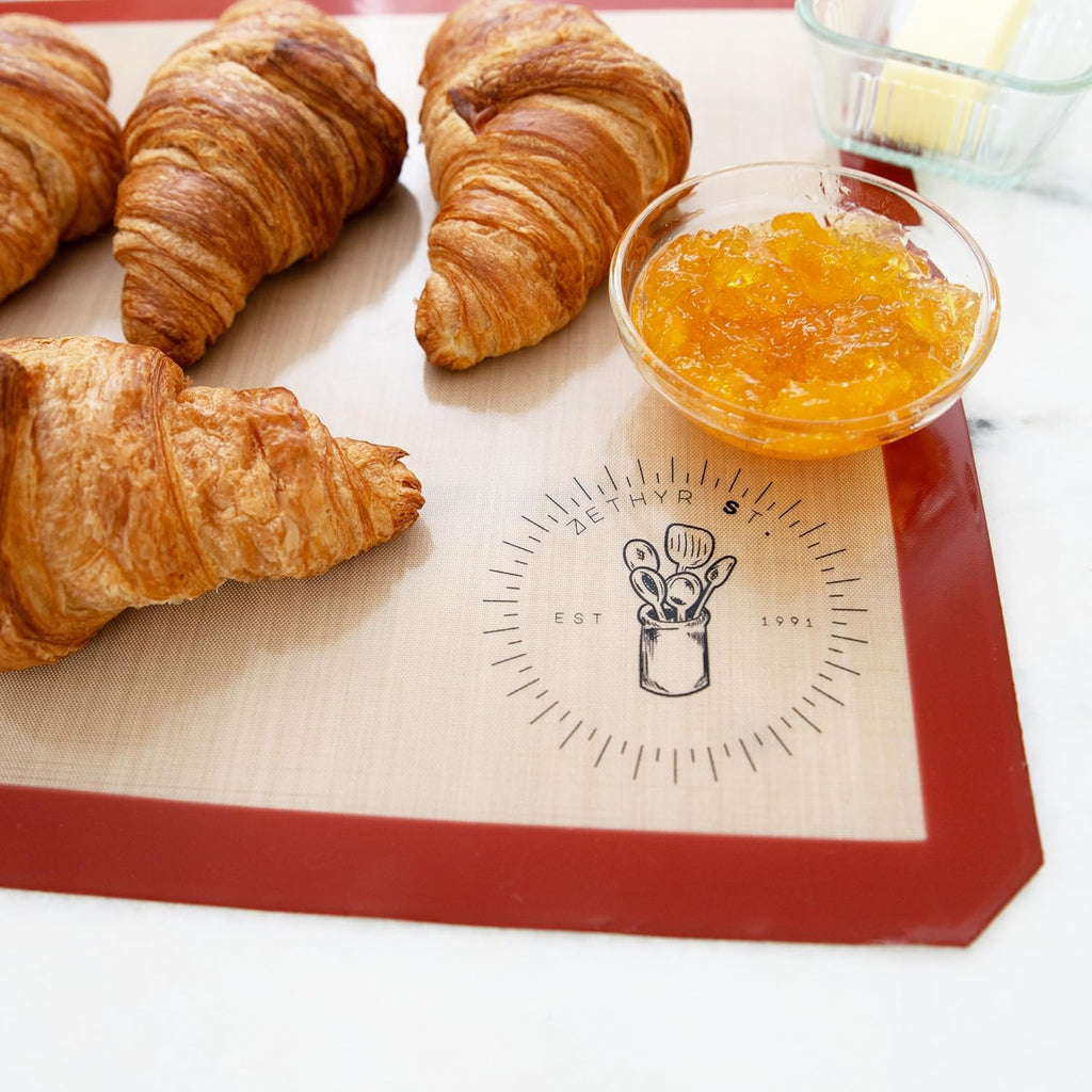 Silicone Baking Mats, Baking Sheet Liners, Pack Of 4, Oven Safe, Half Size (11.5 X 16.5), Non-Stick, Silicone Baking Sheet Liner, Perfect For Baking Macarons Cookies And Cakes