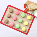 Silicone Baking Mat Set of 4, GUANCI Grade Food Baking mats Non-Stick Reusable Pizza Bakeware Mat for Making Macaroon, Pizza, Cookie, Pastry, Bread, Bun(Red)