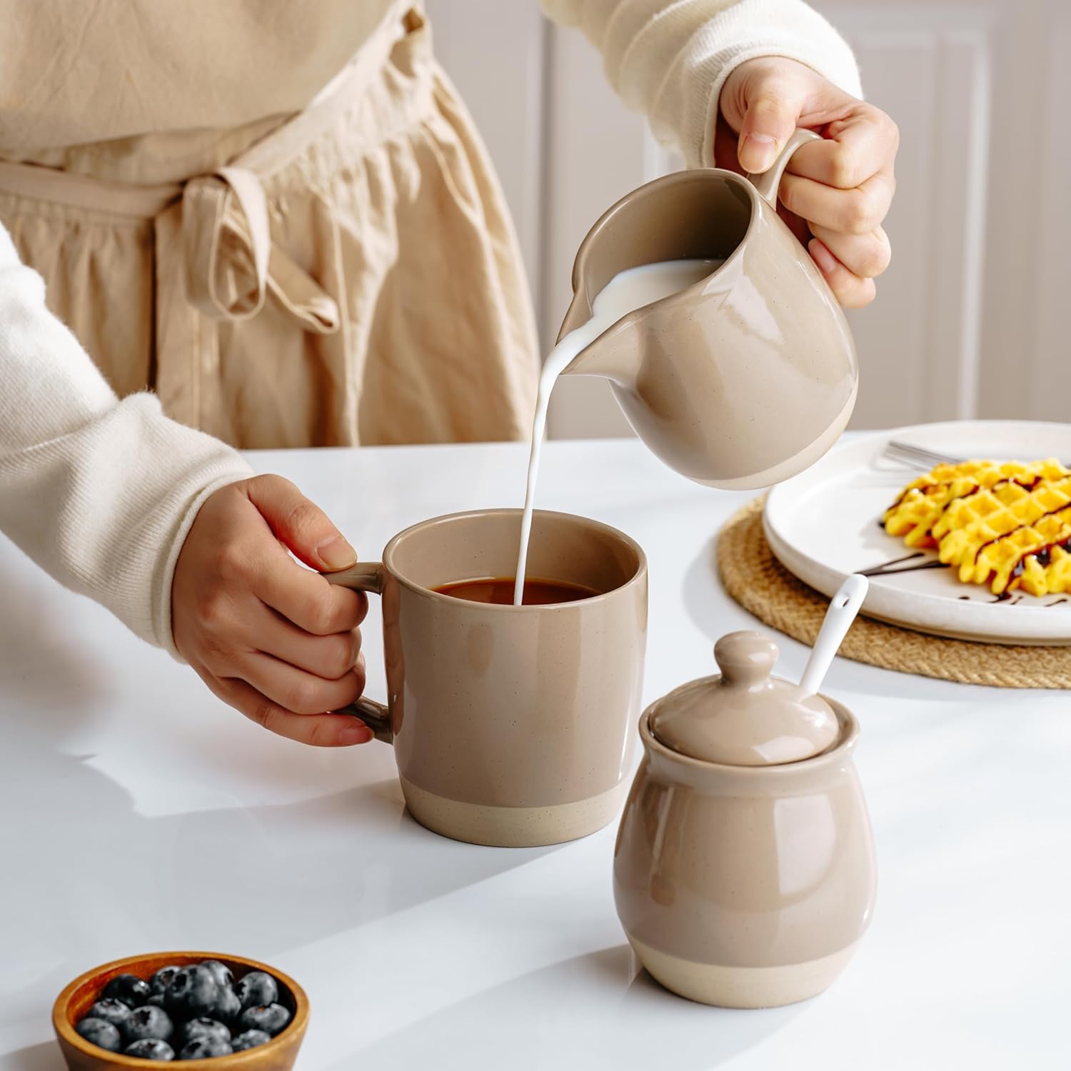 famiware Milkyway Ceramic Sugar and Creamer Set, 10oz Sugar Bowl & 13oz Creamer Set – Stoneware Milk Pitcher & Sugar Dispenser for Coffee Bar, Kitchen, Countertop, Coffee Serving Set, Cinnamon Brown