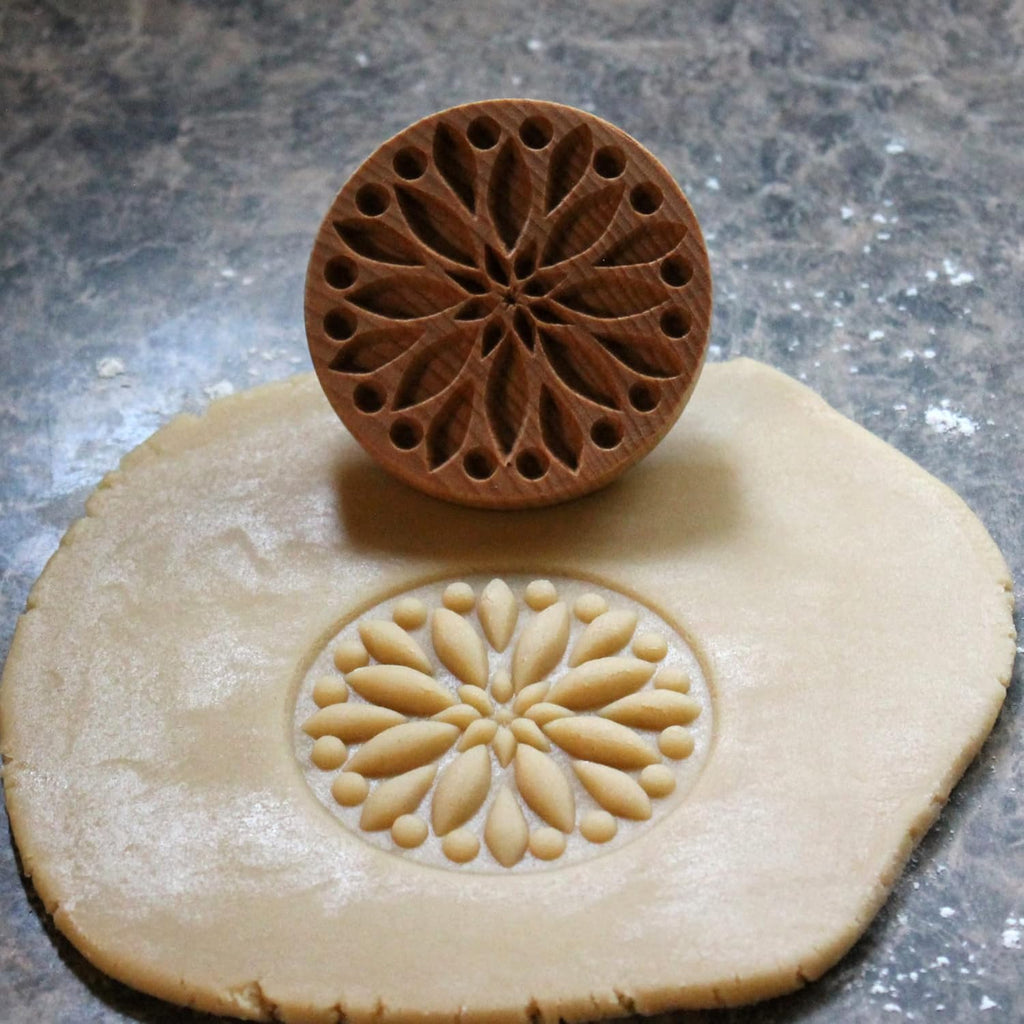 Wood Cookie Stamp, 2.5 Inch (Holiday Flower CS-029)