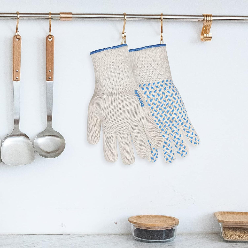 DEYAN Heat Resistant Oven Gloves 932°F | Silicone Non-Slip Mitts with Fingers | Flexible for Baking, BBQ, Grilling | Machine Washable (White, 1 Pair)