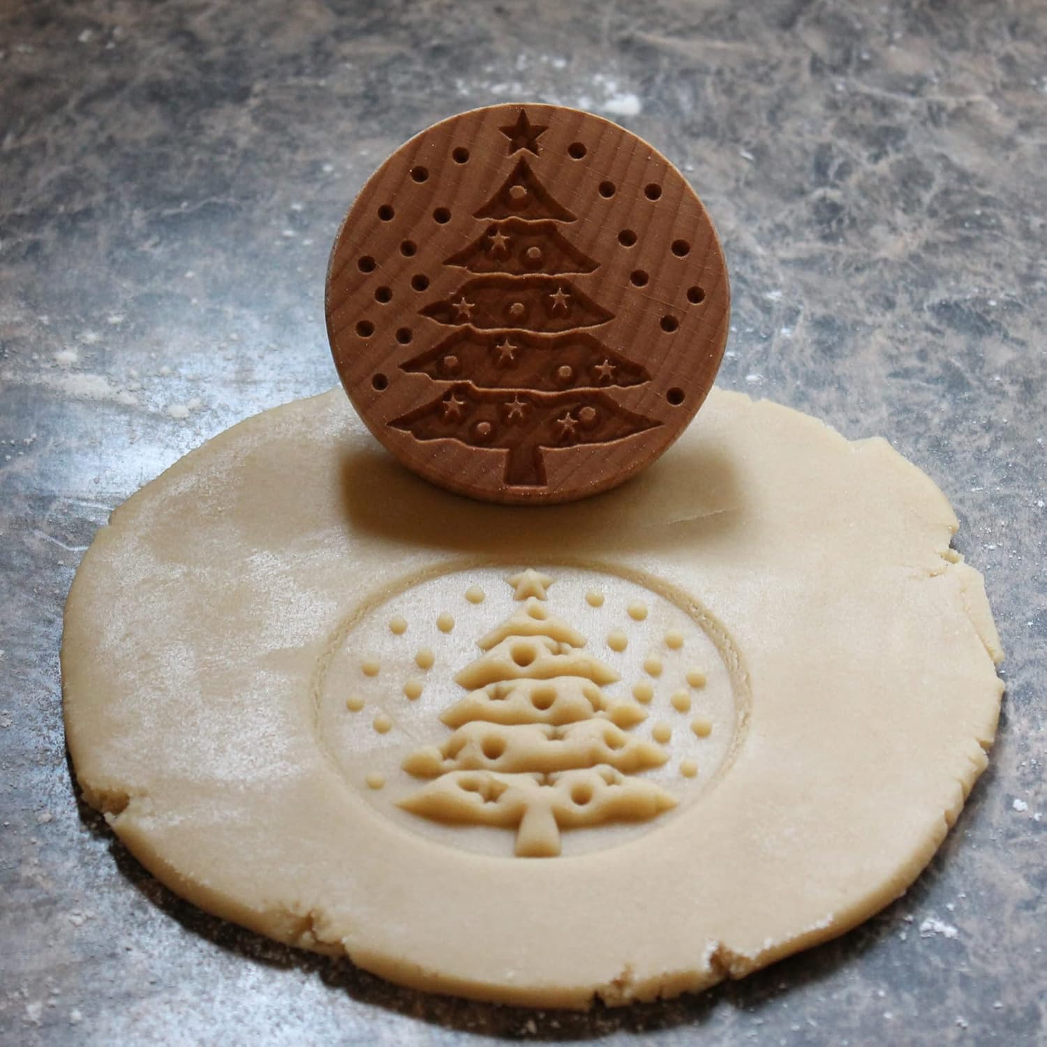 Wood Cookie Stamp, 2.5 Inch (Christmas Tree CS-016)