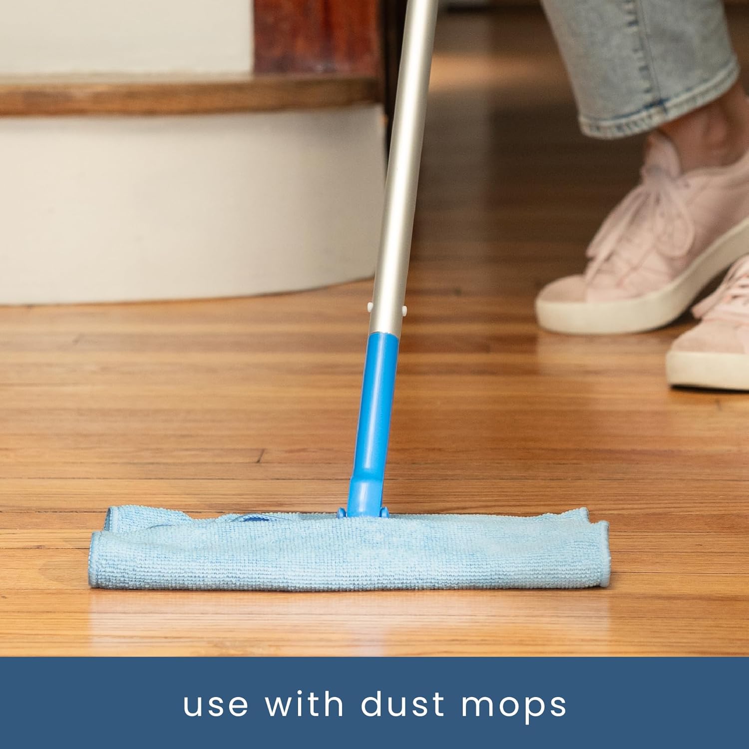 S&T INC. 50 Pack Microfiber Cleaning Cloth, Bulk Towels for Home, Reusable Microfiber Towels for Cars, Cleaning Rags, Light Blue, 11.5 Inches x 11.5 Inches, 50 Count