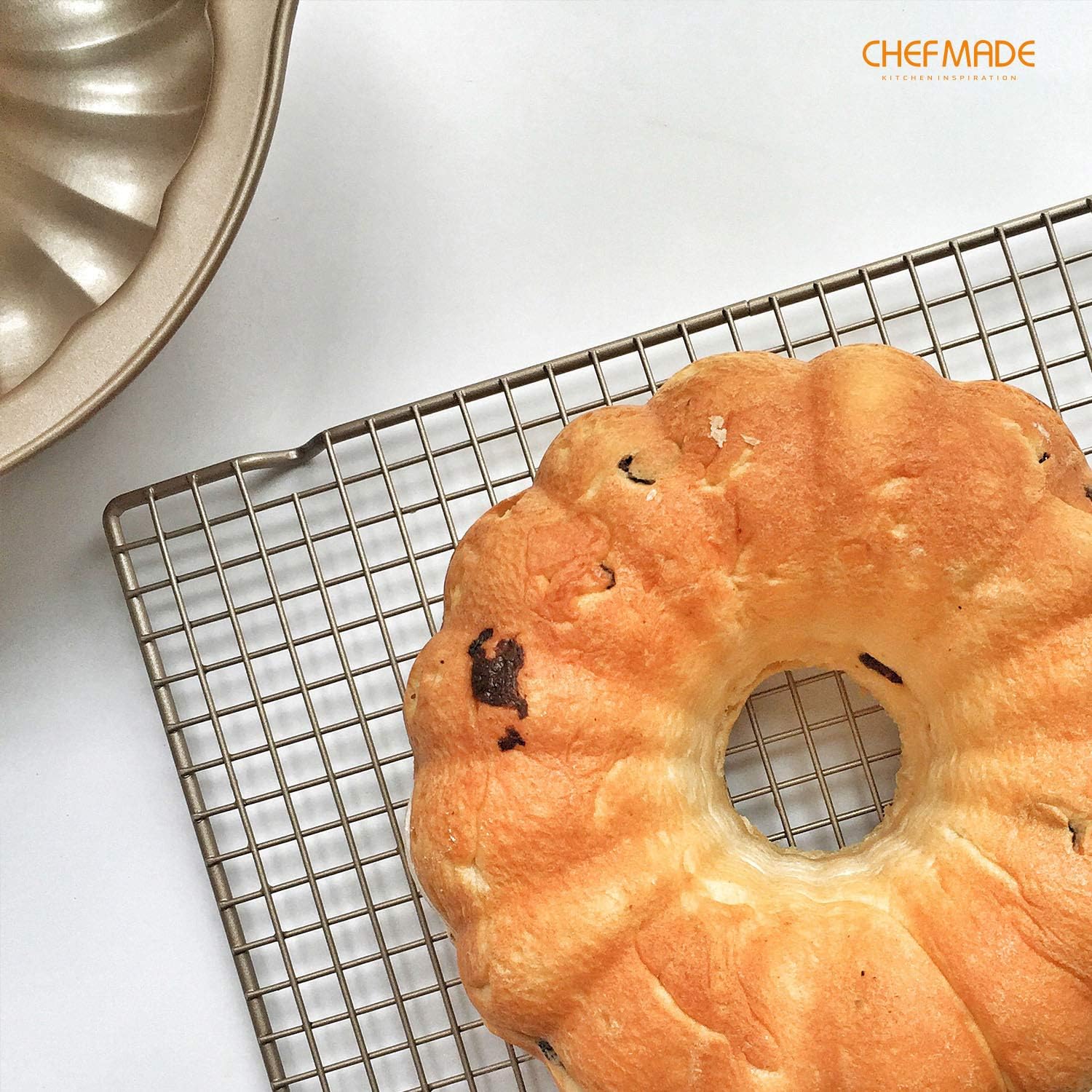 CHEFMADE Baking and Cooling Rack, 16.3-Inch Non-Stick Bold-Grid Design Rectangle Wire Rack for Oven Baking (Champagne Gold)