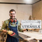 Kitchen Utensil Holder,Farmhouse Wooden Utensil Holder For Kitchen Counter,Extra Large Cooking Spatula Organizer,Big Storage With 4 Compartments Flatware Spoon Tool Cutlery（Retro White）