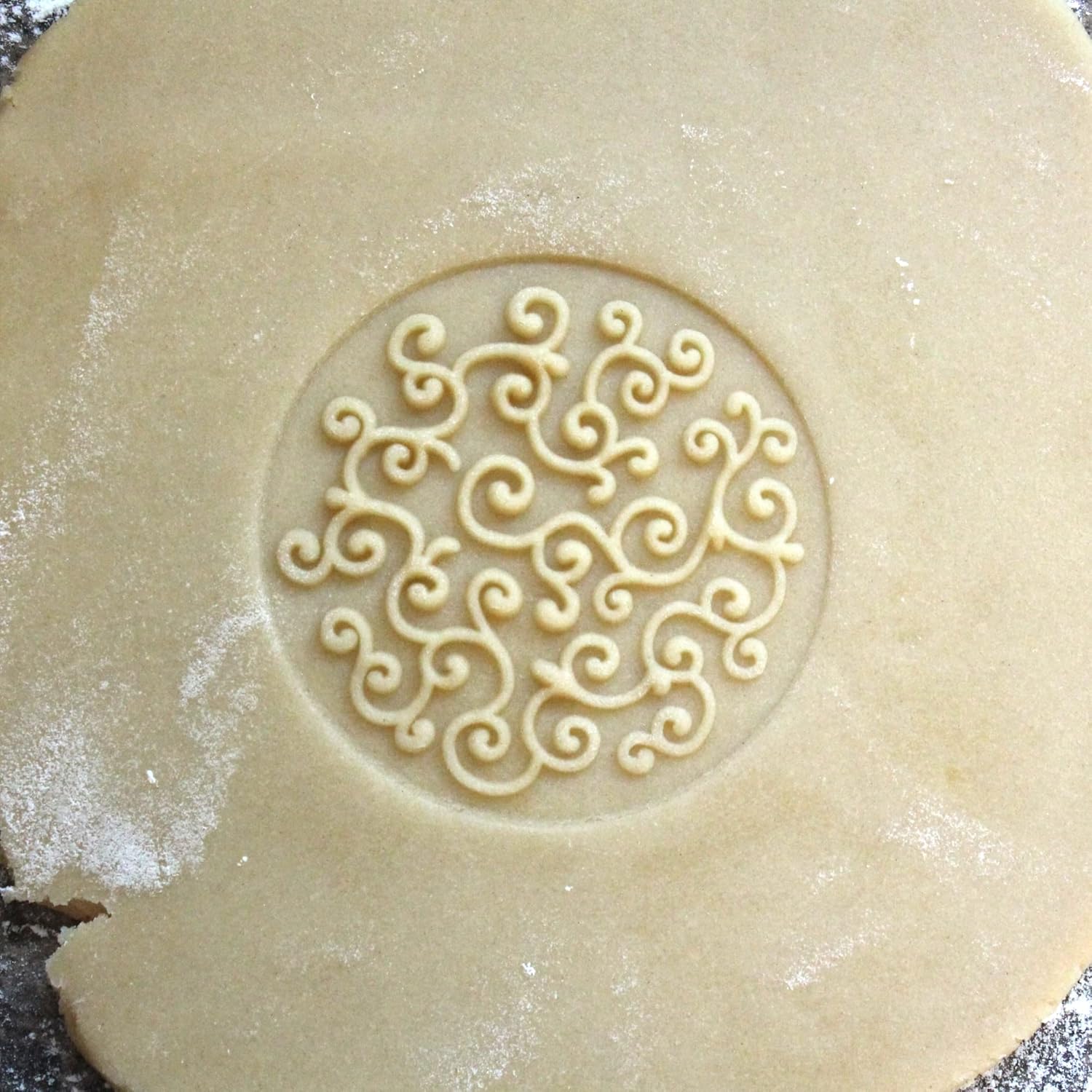 Wood Cookie Stamp, 2.5 Inch (D Vine CS-038)