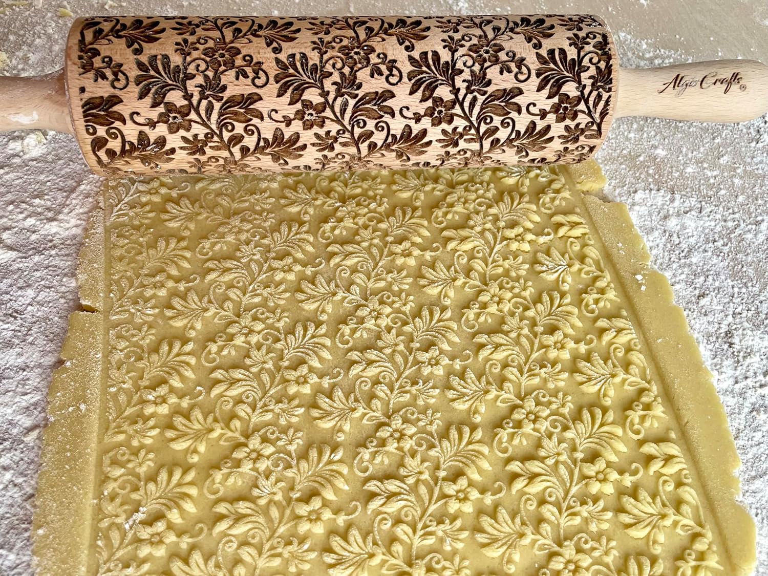 FLORAL WREATH Embossing Rolling Pin with Flowers Pattern. Dough and Clay Roller for Embossed Cookies and Pottery. Cookie and Ceramic Stamp. Backing Gifts for Women by Algis Crafts