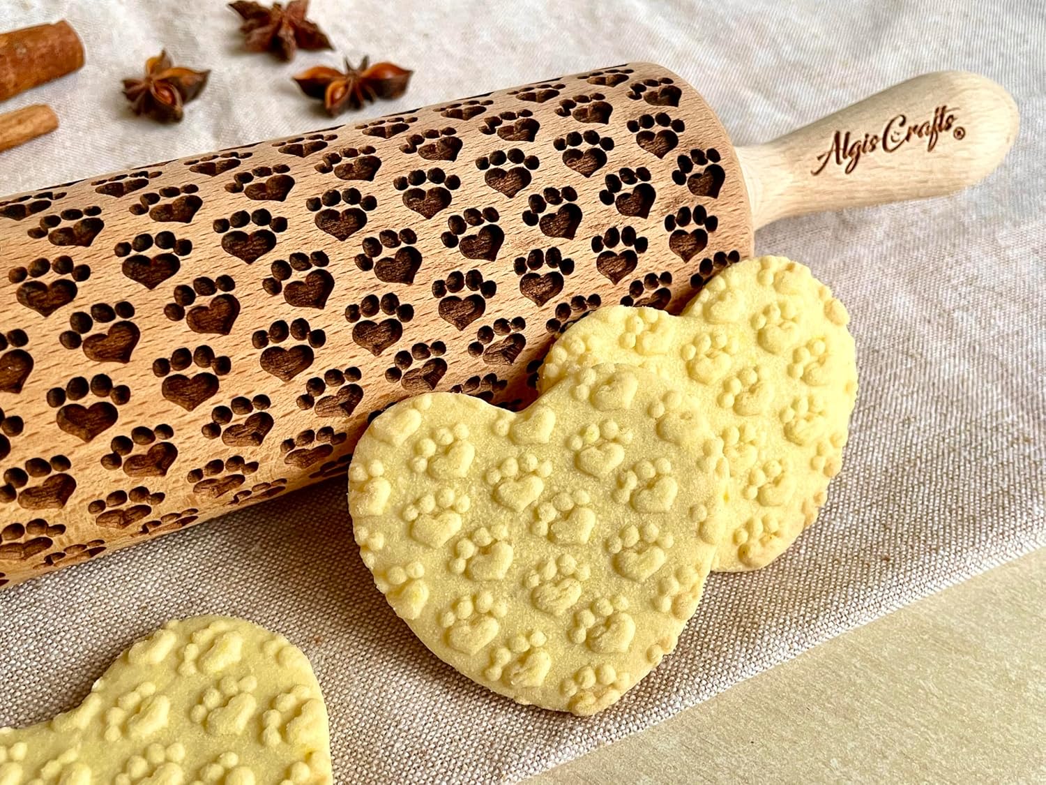 Rolling pin PAW-HEARTS. Wooden embossing rolling pin with paw pattern. Embossed cookies. Pottery. Birthday gift. Dog cat pet lover