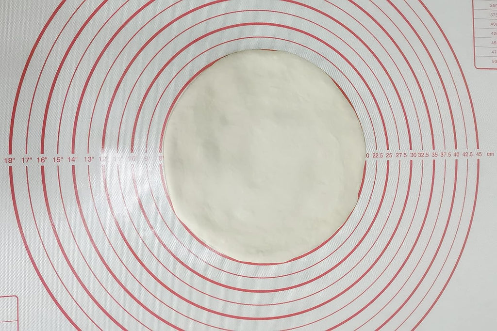 Yansumi silicone pastry non stick baking mat with measurement fondant mat with three sizes for silicone baking mat, counter mat, dough rolling mat,fondant/pie crust mat. (XXL, 32"L x 24"W,Red)