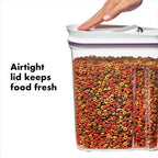OXO Good Grips Pet Food Dispenser - 4.5 Qt/4.25 L |Ideal for up to 4lbs of Dog Food or 3.5lbs of Cat Food | Airtight Dog and Cat Food Storage Container | BPA Free