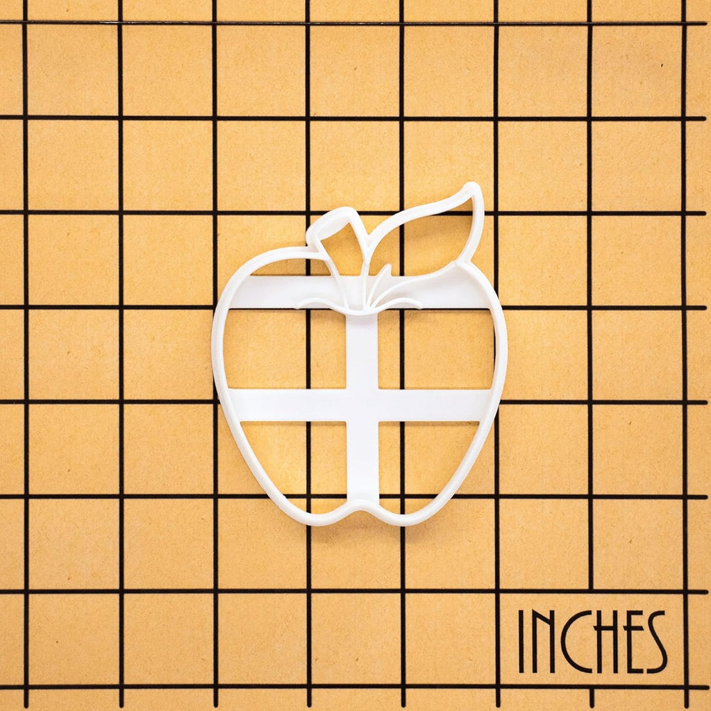 BAKERLOGY Apple Cookie Cutter - Detailed Biscuit Cutter Design for Baking and Crafts, ideal on fondant, dough, clay