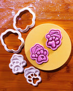 BAKERLOGY Paw-lalalala – Mini Santa Paw Cookie Cutter & Stamp Set (2") – Set of 2 Paw Prints with Santa Hat for Christmas Pet-Themed Fondant Embossers for Festive Cookies, Cupcakes and Edible Crafts