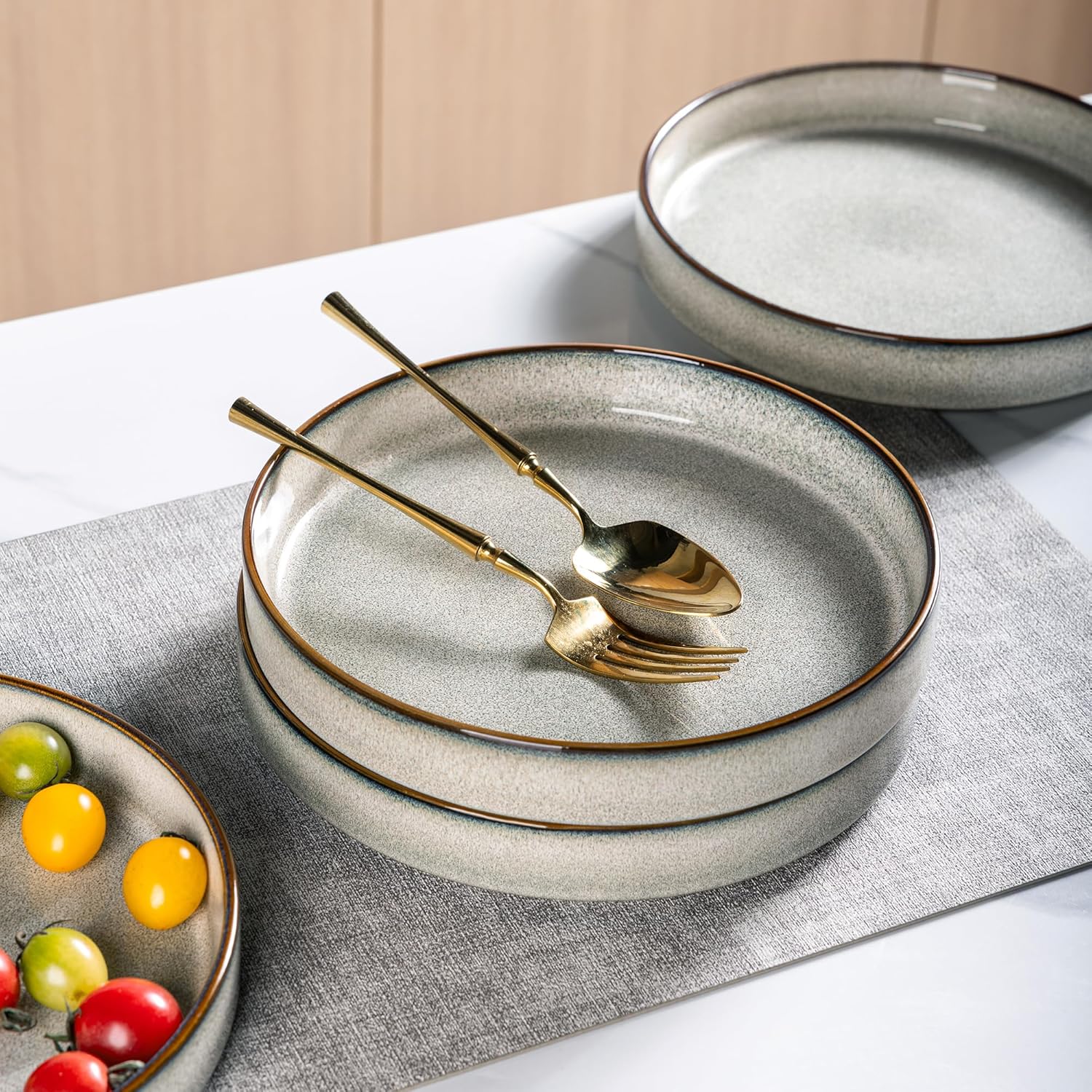 GBHOME 9'' Large Ceramic Pasta Bowls, 32oz Stoneware Pasta Serving Bowls Set of 4 for Kitchen, Wide Bowls for Fruit,Pasta,Salad,Oatmeal,Meal, Microwave Safe, Reactive Glaze-Green Wheat